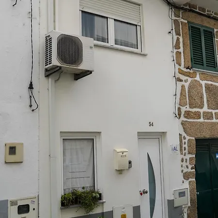 Tatil Evi Casa Aguarela, Estilo Familiar Na Serra Da Estrela *